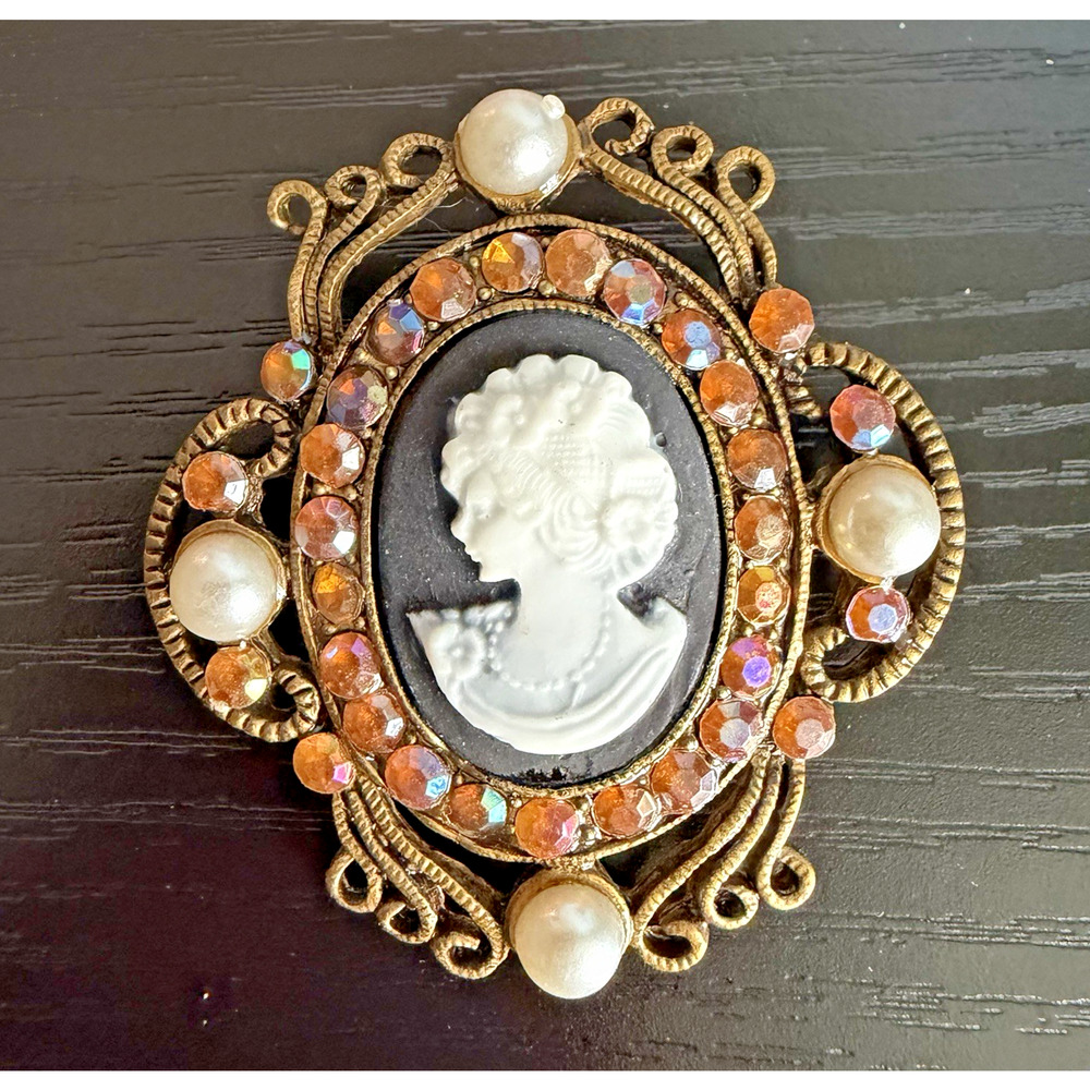 Vintage Cameo Brooch Black White Portrait Amber Rhinestones Pearl Accents